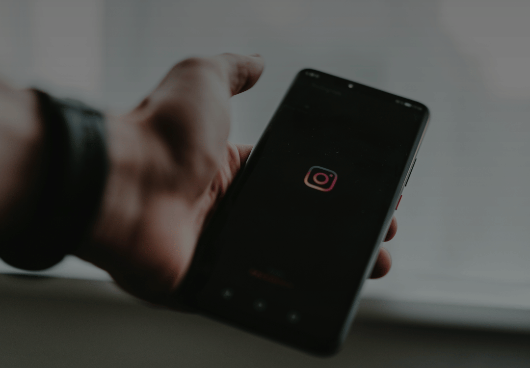 Social Media Hooks for Independent Businesses